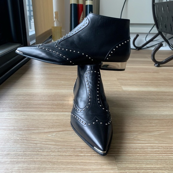 Barbara Bui Paris 10M(40) pointed toe studded boot - Picture 8 of 10